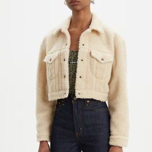 Levi's Cropped Sherpa Trucker Jacket